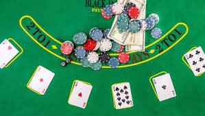Diamond Empire live dealer table interface showing card positions and betting controls